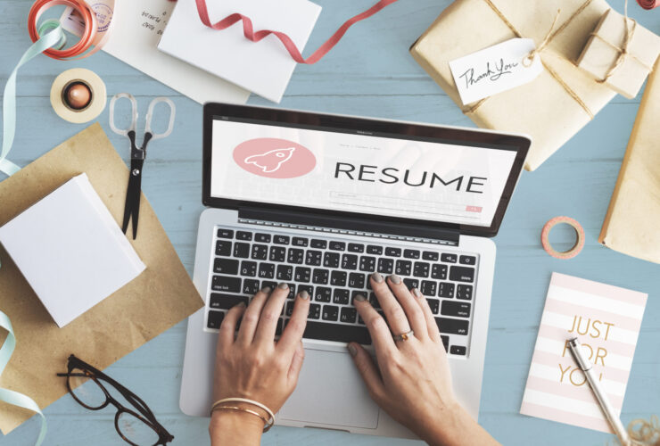 5 Key Benefits a Resume Service Provides to Boost Your Chances of Success